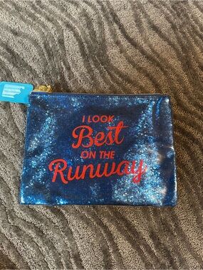 Blue Glitter Travel Pouch - 'I Look Best on the Runway'